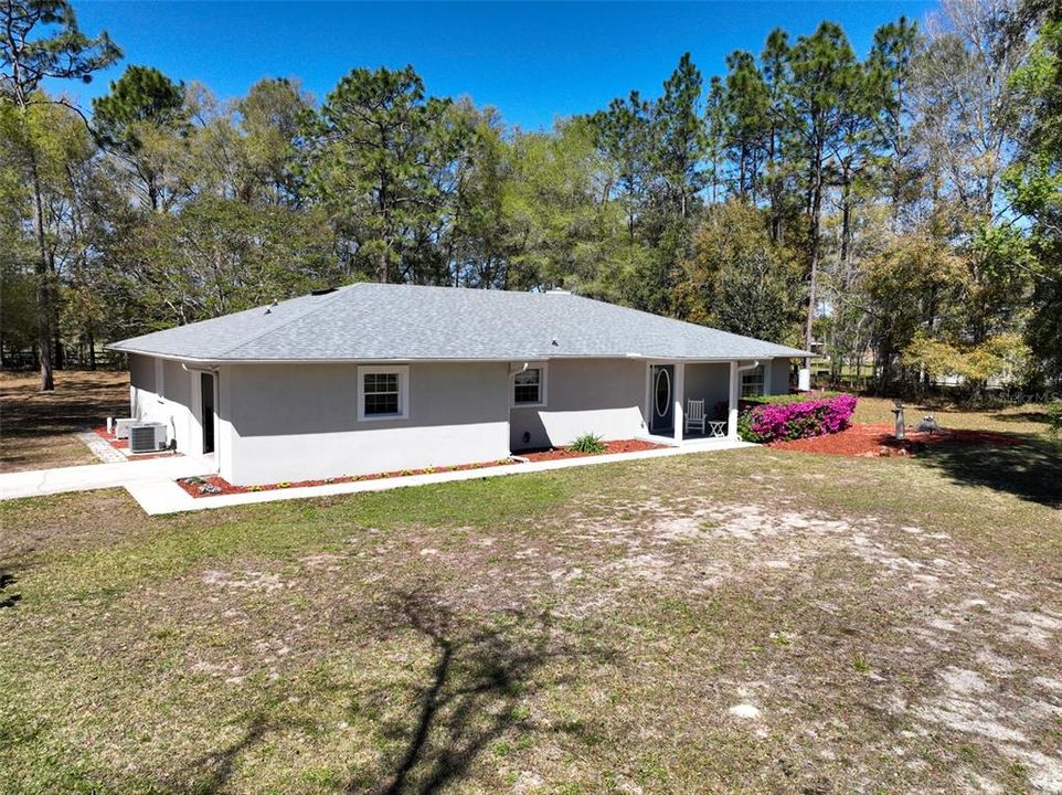 En Venta: $364,500 (3 camas, 2 baños, 2126 Pies cuadrados)