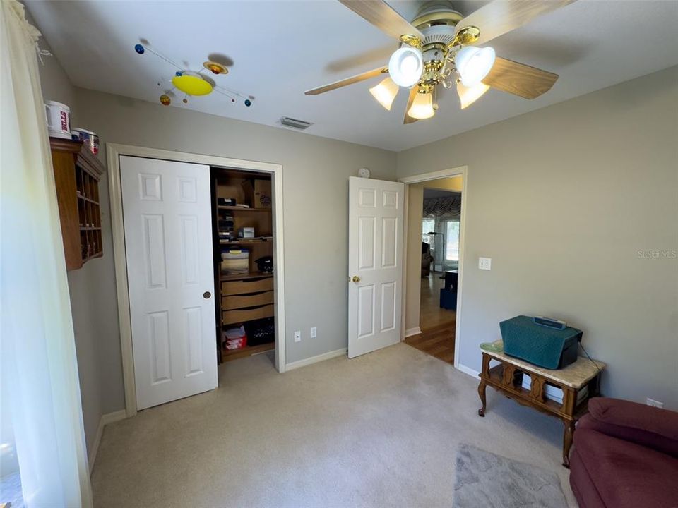 En Venta: $364,500 (3 camas, 2 baños, 2126 Pies cuadrados)