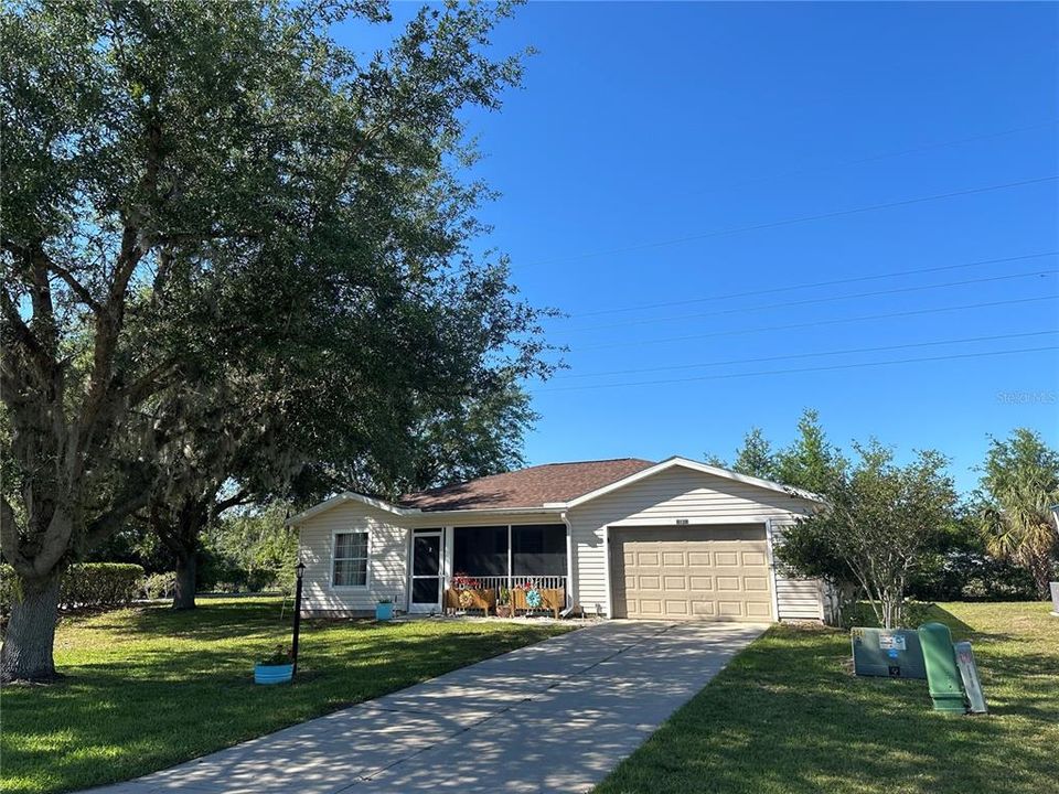 Recently Sold: $210,000 (3 beds, 2 baths, 1201 Square Feet)