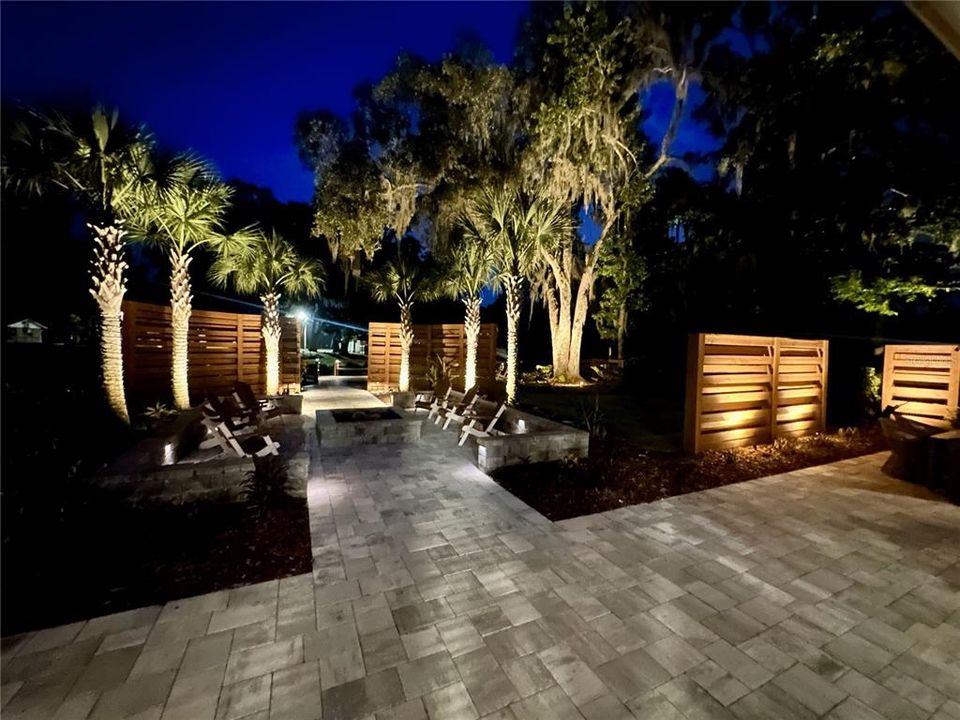 For Sale: $464,900 (3 beds, 2 baths, 1594 Square Feet)