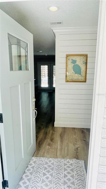 For Sale: $464,900 (3 beds, 2 baths, 1594 Square Feet)