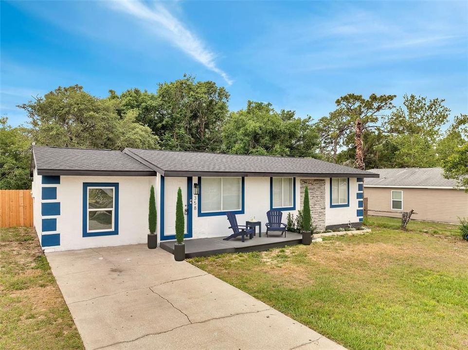 For Sale: $319,999 (3 beds, 2 baths, 1236 Square Feet)