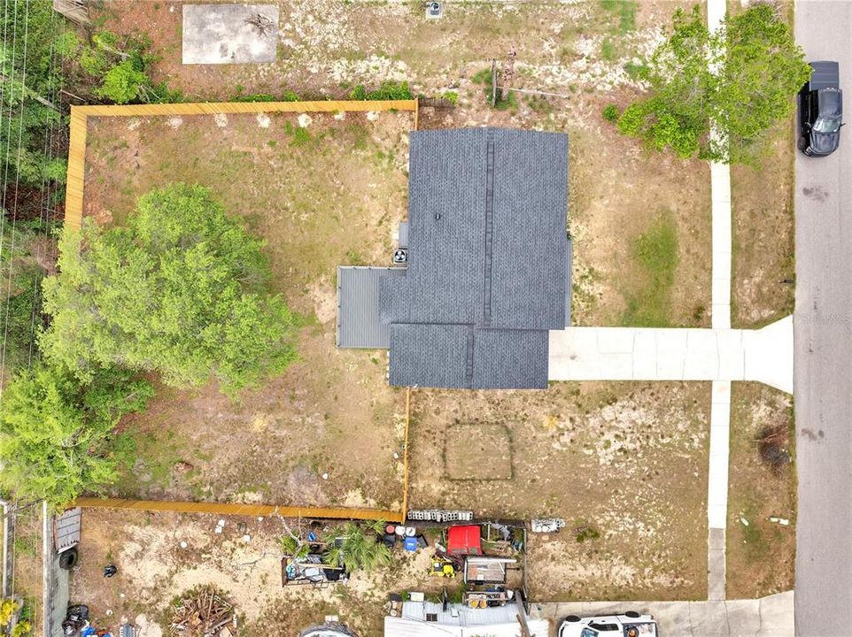 For Sale: $319,999 (3 beds, 2 baths, 1236 Square Feet)