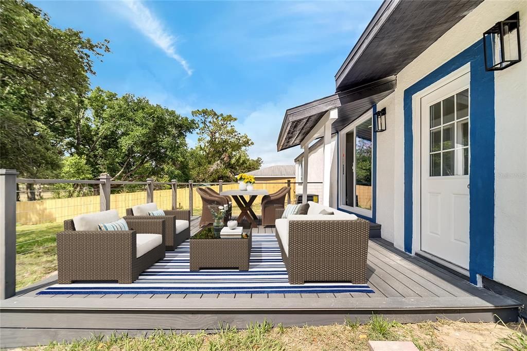 For Sale: $319,999 (3 beds, 2 baths, 1236 Square Feet)