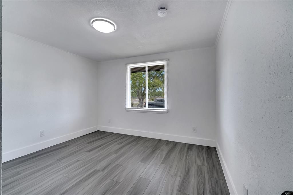 For Sale: $319,999 (3 beds, 2 baths, 1236 Square Feet)