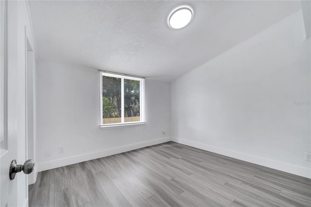 For Sale: $319,999 (3 beds, 2 baths, 1236 Square Feet)