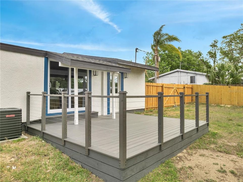 For Sale: $319,999 (3 beds, 2 baths, 1236 Square Feet)