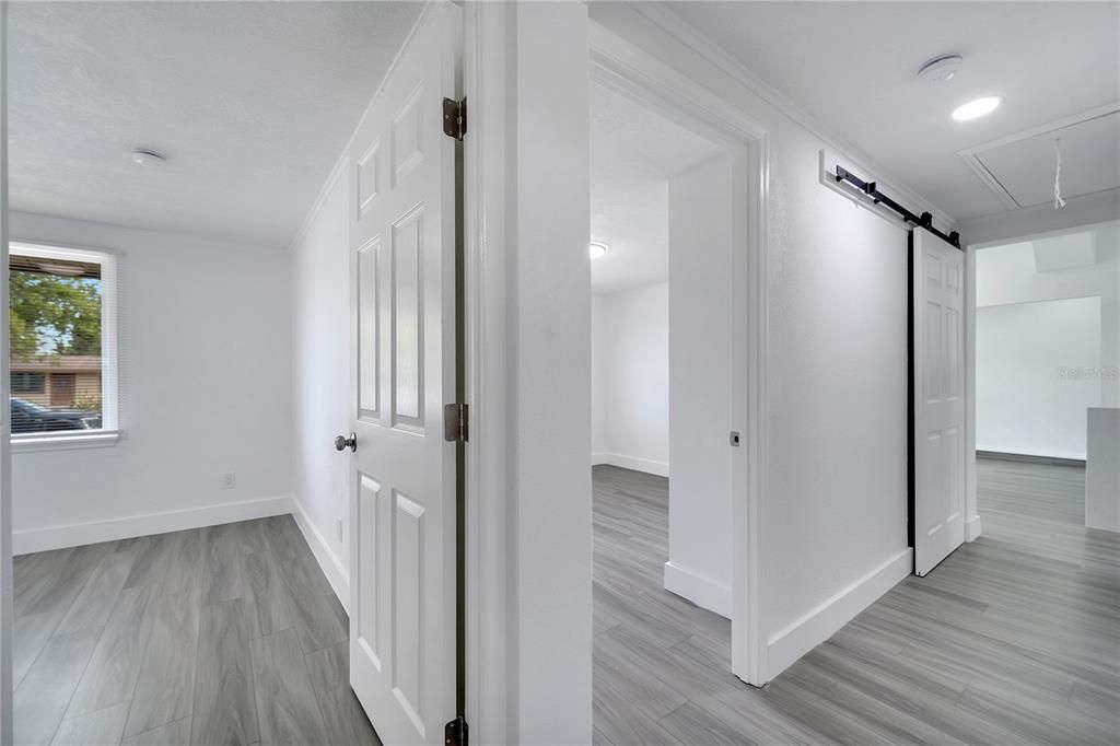 For Sale: $319,999 (3 beds, 2 baths, 1236 Square Feet)