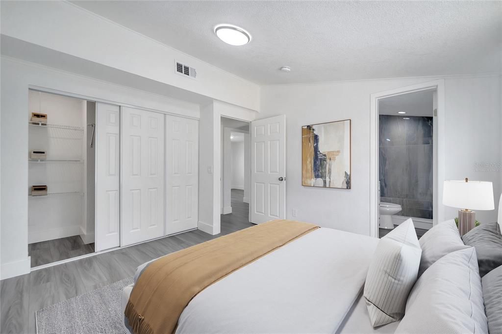 For Sale: $319,999 (3 beds, 2 baths, 1236 Square Feet)