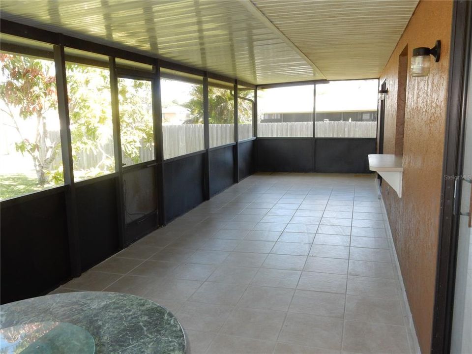 На продажу: $239,000 (3 спален, 2 ванн, 1641 Квадратных фут)