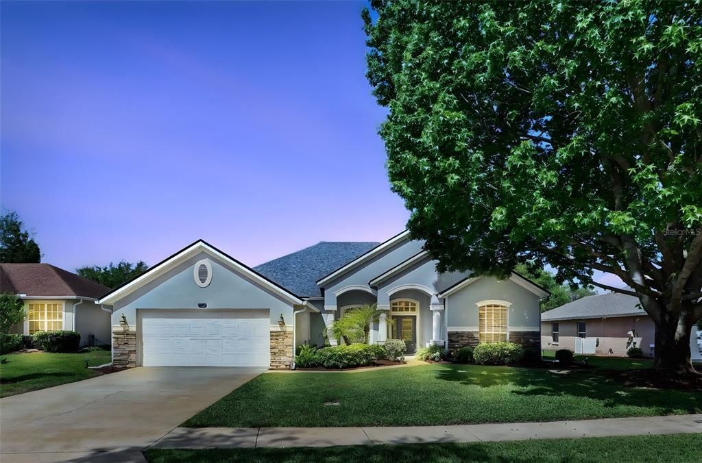 Recently Sold: $510,000 (4 beds, 2 baths, 2217 Square Feet)