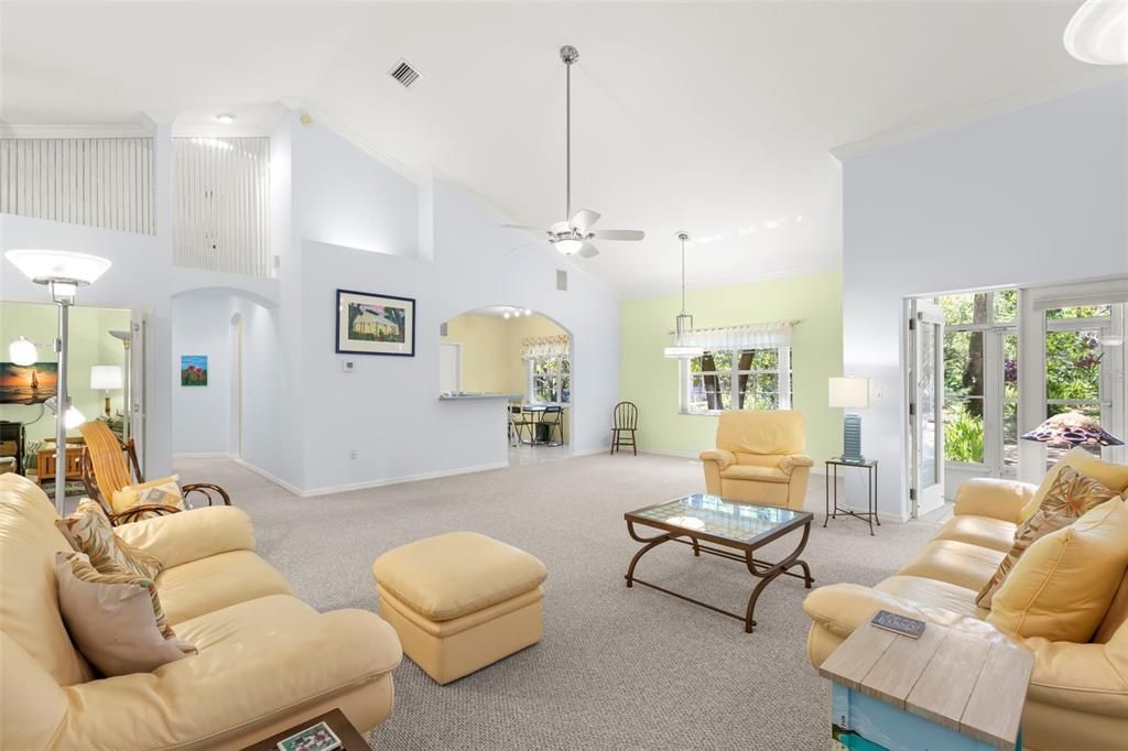 For Sale: $894,900 (3 beds, 2 baths, 2038 Square Feet)