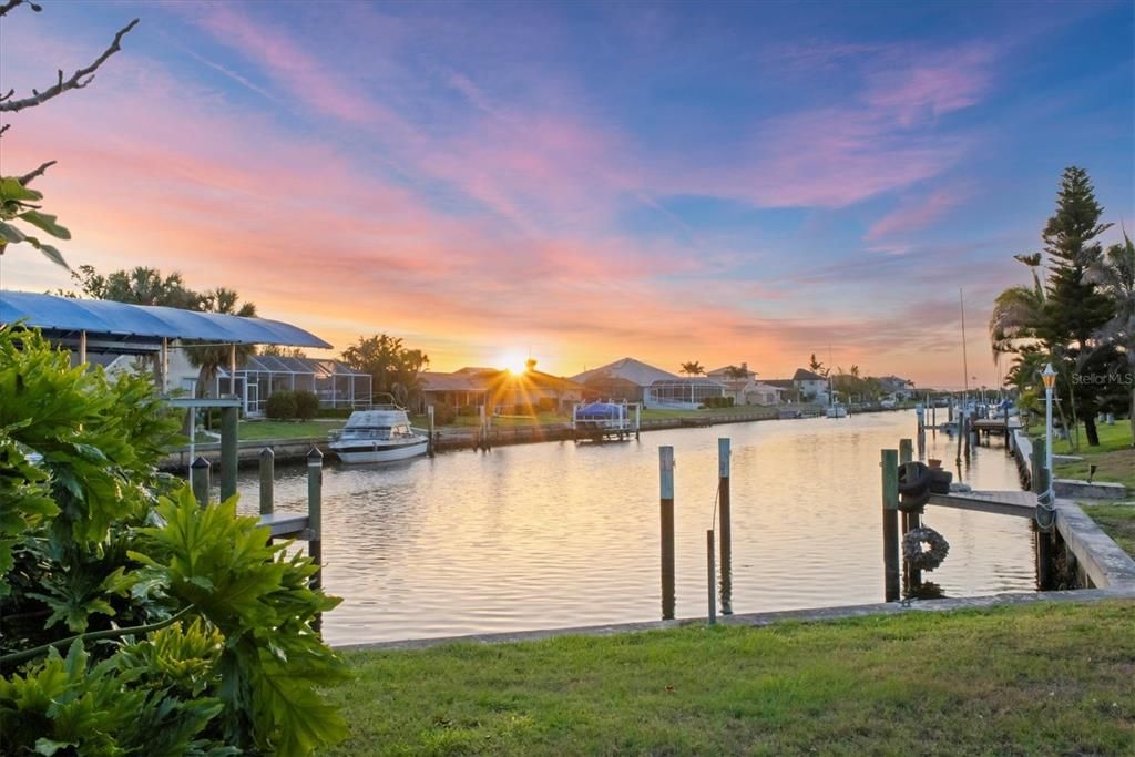 На продажу: $780,000 (5 спален, 4 ванн, 3682 Квадратных фут)