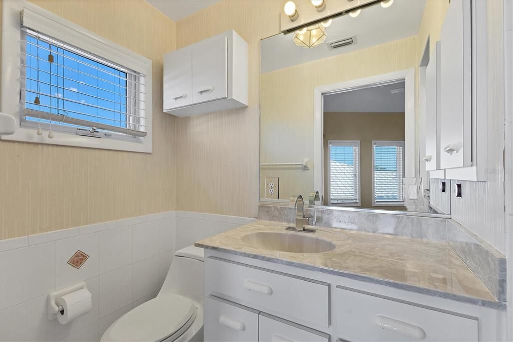 На продажу: $780,000 (5 спален, 4 ванн, 3682 Квадратных фут)