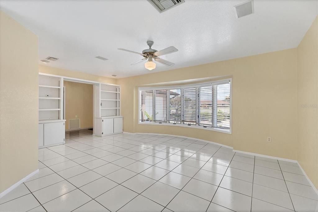 На продажу: $780,000 (5 спален, 4 ванн, 3682 Квадратных фут)