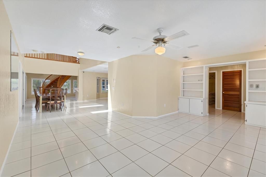 На продажу: $780,000 (5 спален, 4 ванн, 3682 Квадратных фут)