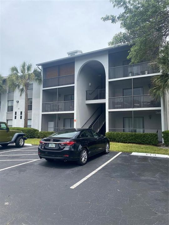 For Sale: $160,000 (2 beds, 2 baths, 800 Square Feet)