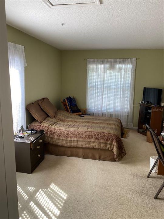 For Sale: $160,000 (2 beds, 2 baths, 800 Square Feet)