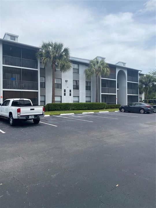 For Sale: $160,000 (2 beds, 2 baths, 800 Square Feet)