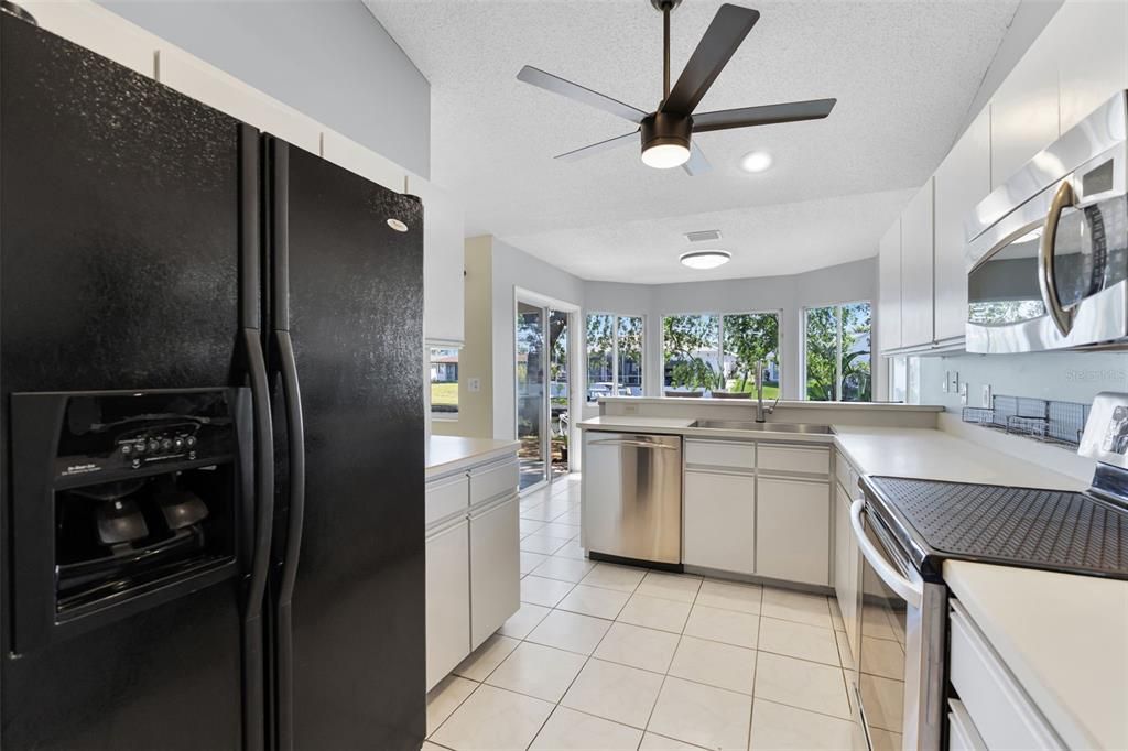 For Sale: $475,000 (3 beds, 2 baths, 1578 Square Feet)