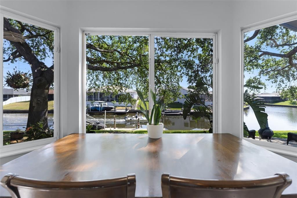 For Sale: $475,000 (3 beds, 2 baths, 1578 Square Feet)