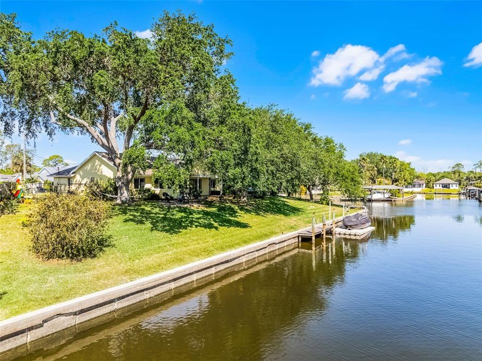 For Sale: $475,000 (3 beds, 2 baths, 1578 Square Feet)