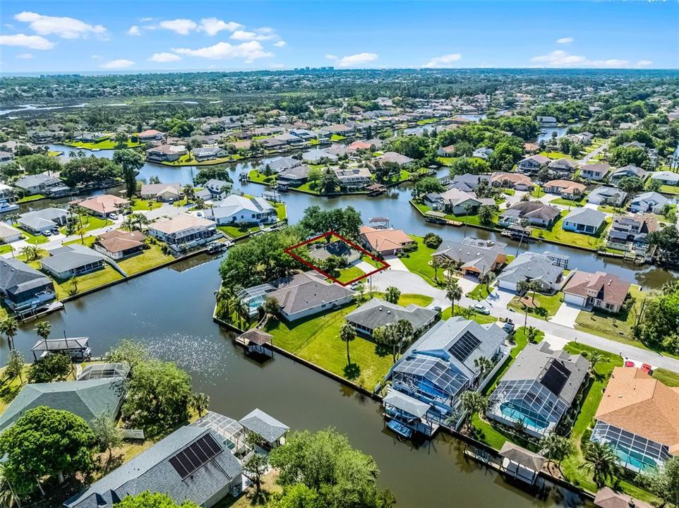 For Sale: $475,000 (3 beds, 2 baths, 1578 Square Feet)