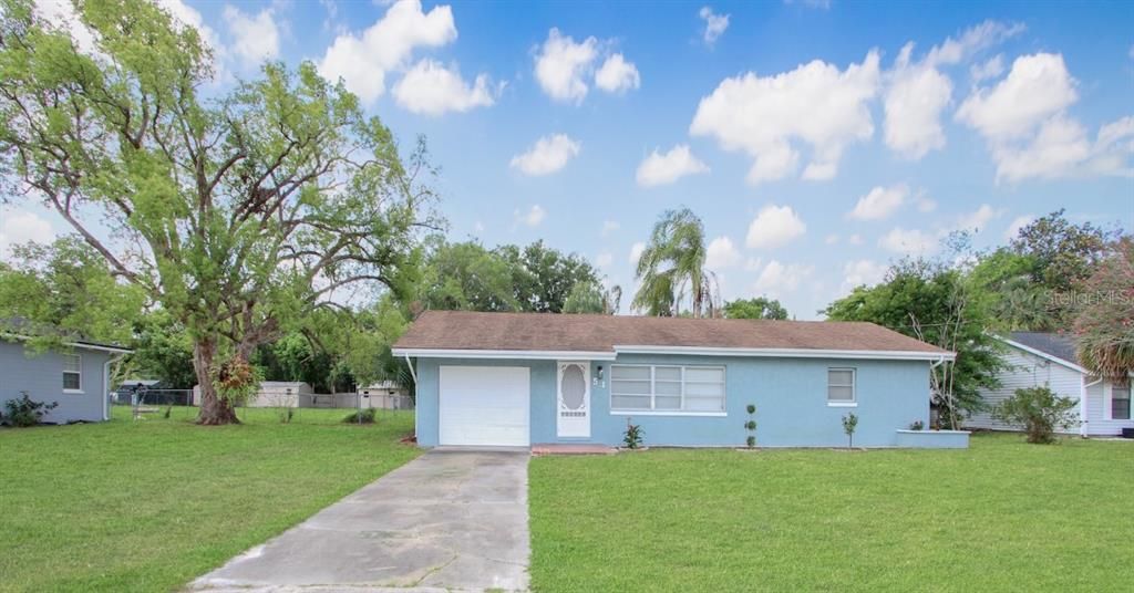 Recently Sold: $315,000 (3 beds, 2 baths, 1224 Square Feet)