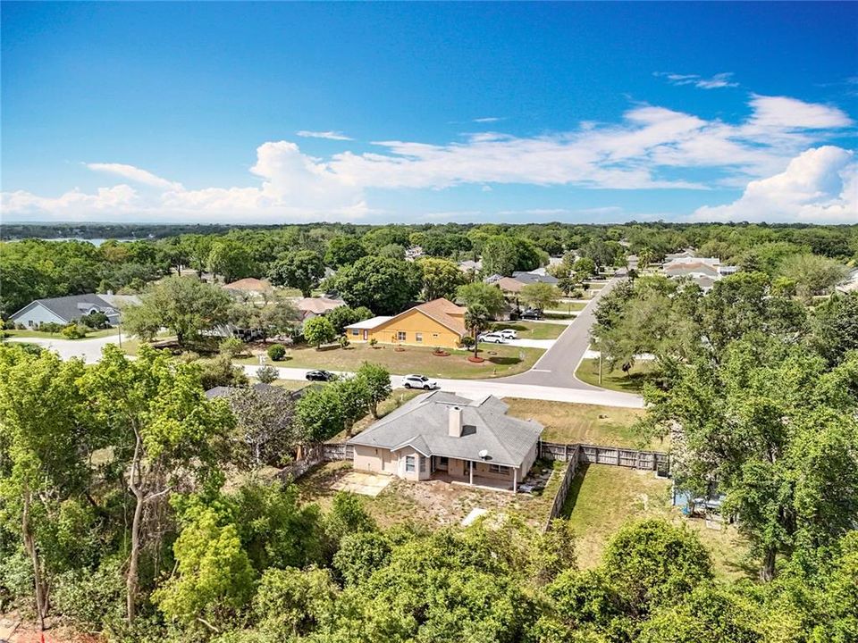 For Sale: $341,900 (3 beds, 2 baths, 1466 Square Feet)