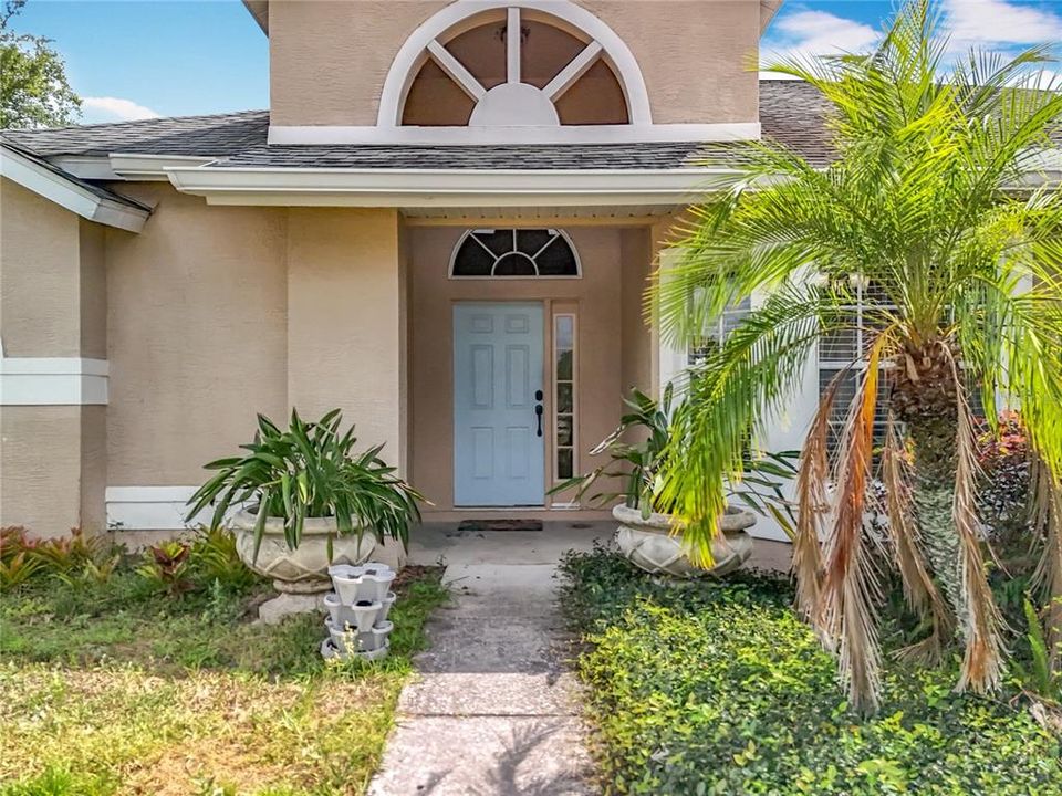 For Sale: $341,900 (3 beds, 2 baths, 1466 Square Feet)