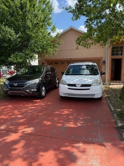 Recently Sold: $235,000 (3 beds, 2 baths, 1876 Square Feet)