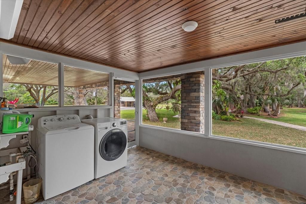 For Sale: $1,775,000 (4 beds, 3 baths, 2786 Square Feet)