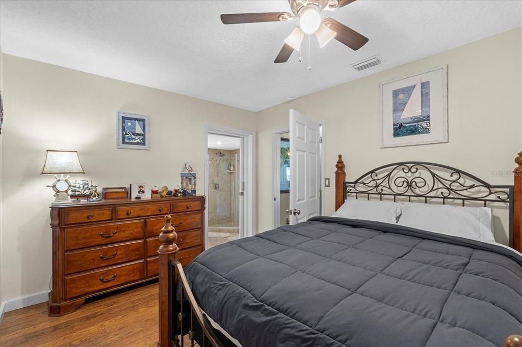 For Sale: $1,775,000 (4 beds, 3 baths, 2786 Square Feet)