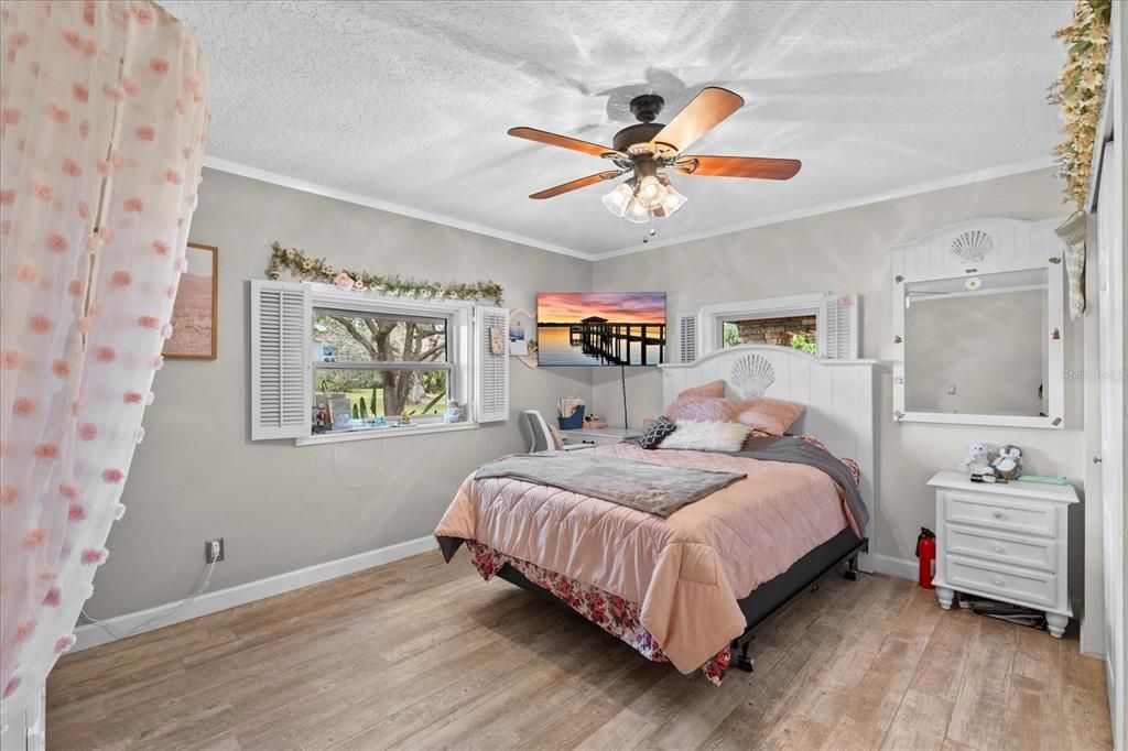 For Sale: $1,775,000 (4 beds, 3 baths, 2786 Square Feet)