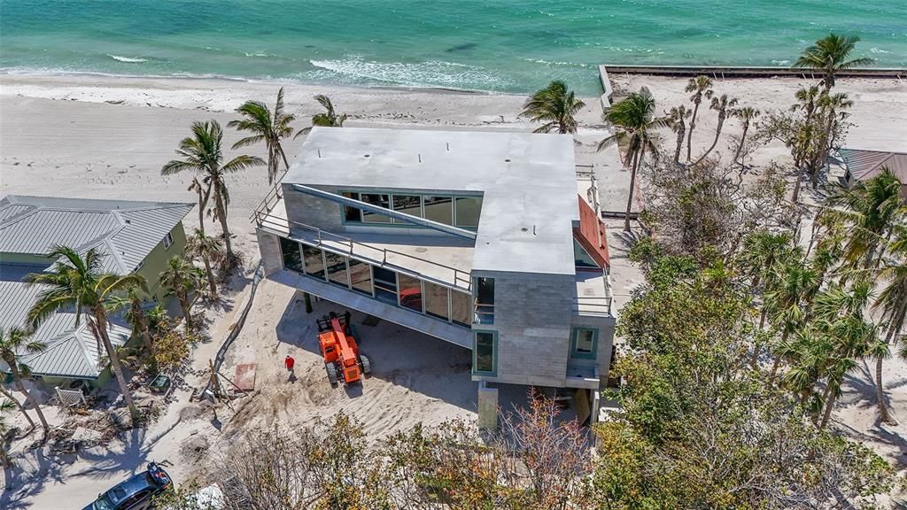 待售: $15,000,000 (5 贝兹, 5 浴室, 4925 平方英尺)