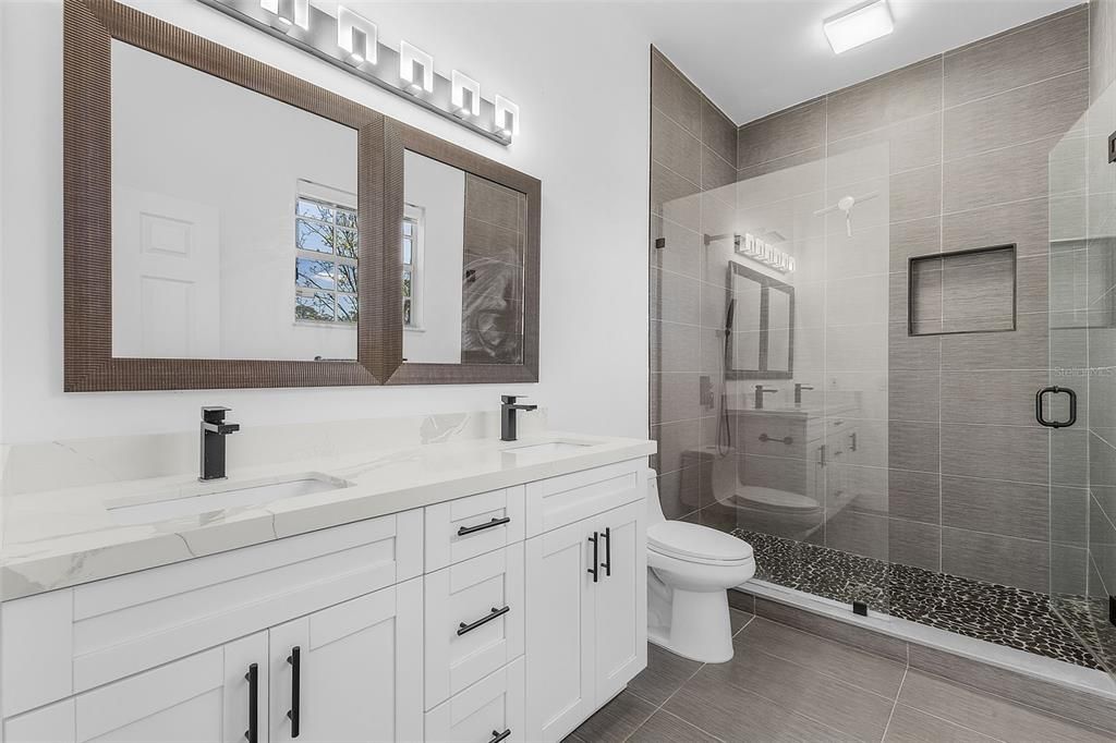 For Sale: $479,900 (4 beds, 3 baths, 2410 Square Feet)