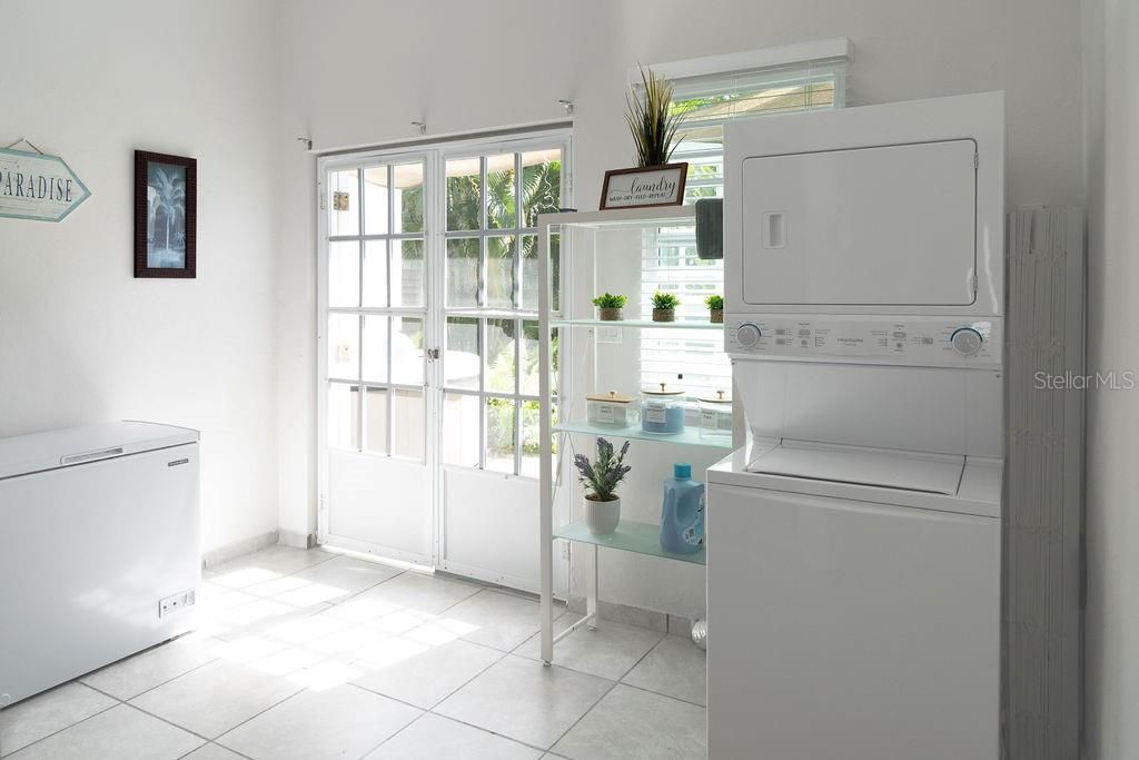 Activo con contrato: $450,000 (3 camas, 3 baños, 1500 Pies cuadrados)