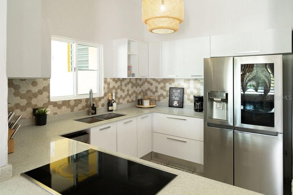 Activo con contrato: $450,000 (3 camas, 3 baños, 1500 Pies cuadrados)