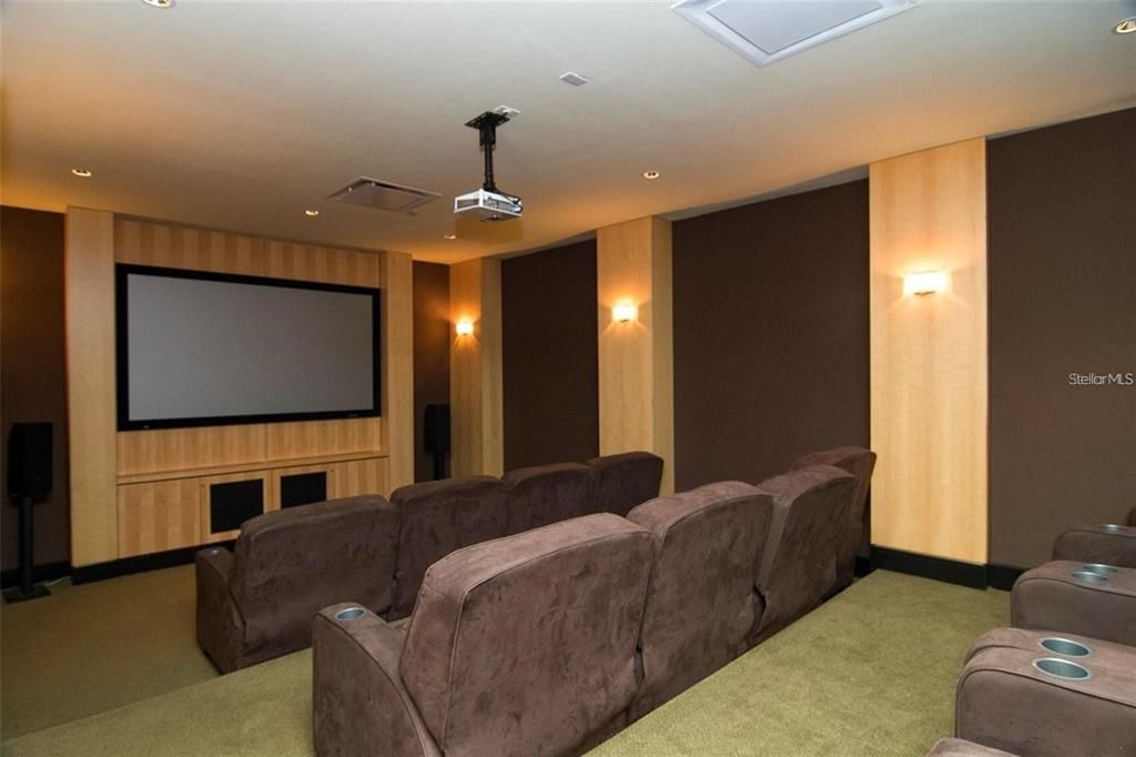 En Venta: $425,000 (2 camas, 1 baños, 1090 Pies cuadrados)