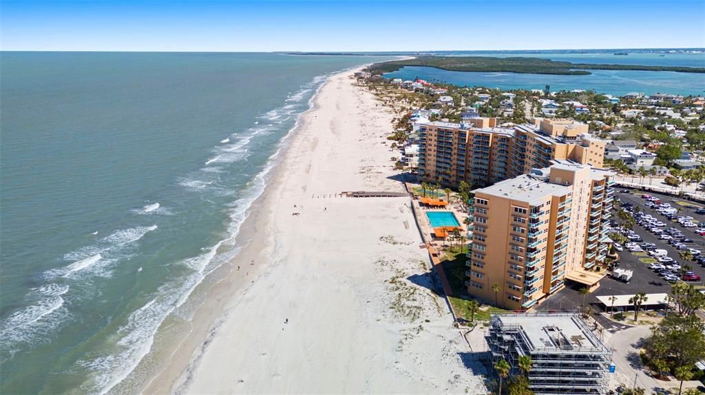 En Venta: $425,000 (2 camas, 1 baños, 1090 Pies cuadrados)