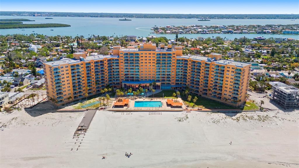 En Venta: $425,000 (2 camas, 1 baños, 1090 Pies cuadrados)