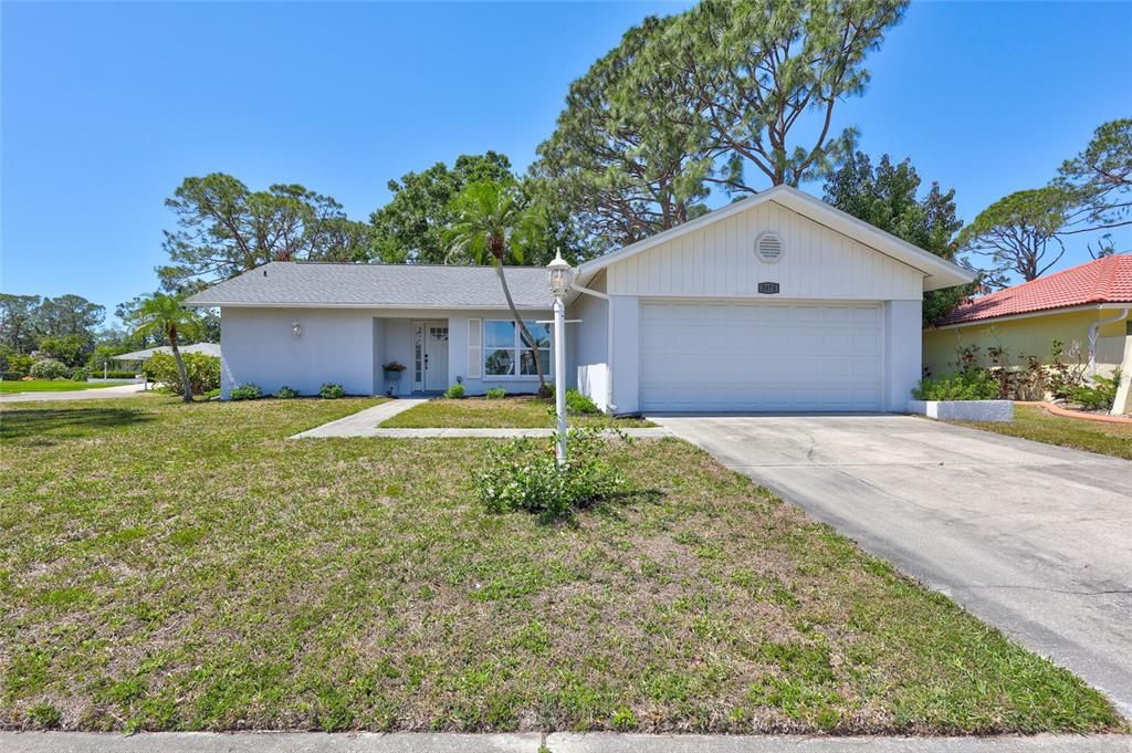 Vendido Recientemente: $379,000 (2 camas, 2 baños, 1200 Pies cuadrados)