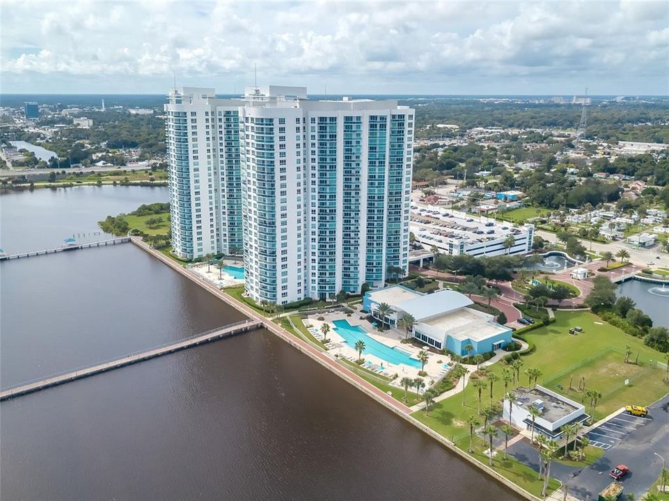 待售: $479,900 (3 贝兹, 3 浴室, 2079 平方英尺)