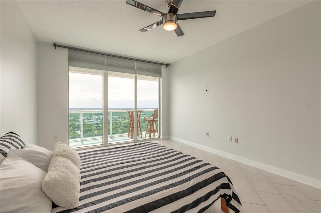 待售: $479,900 (3 贝兹, 3 浴室, 2079 平方英尺)