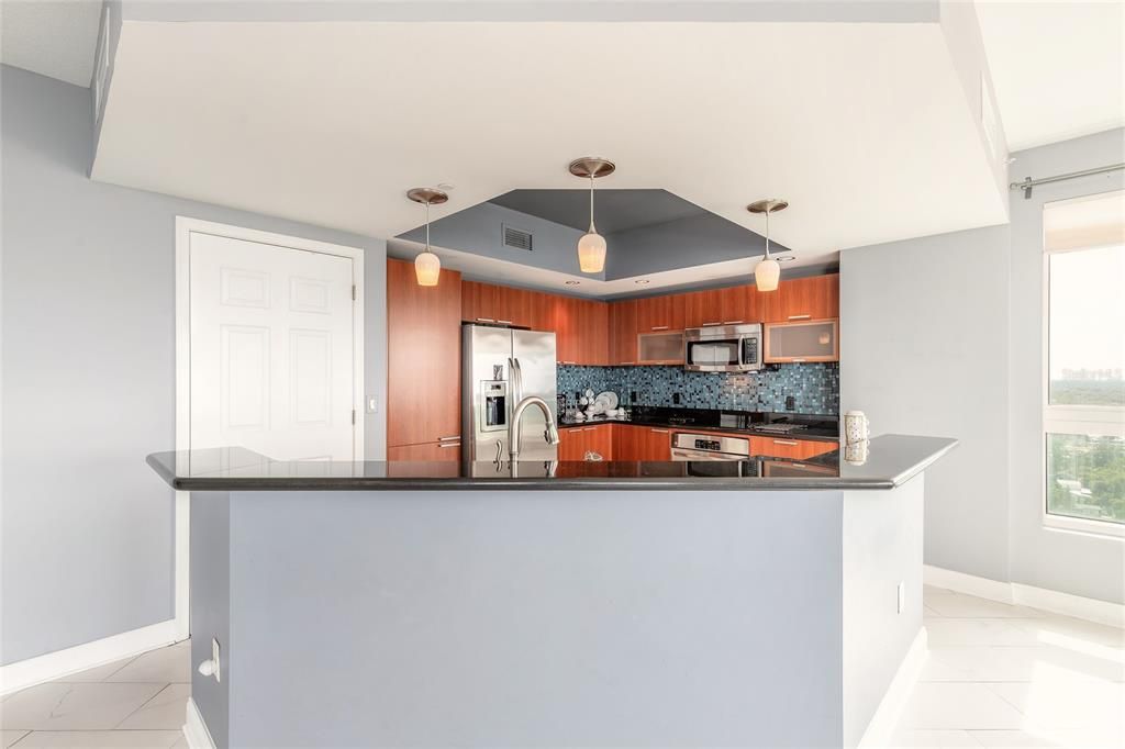 待售: $479,900 (3 贝兹, 3 浴室, 2079 平方英尺)