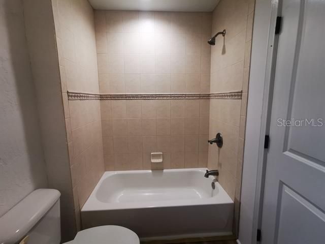 For Rent: $2,800 (3 beds, 2 baths, 1173 Square Feet)