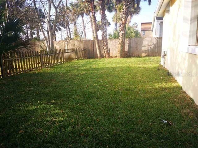 For Rent: $2,800 (3 beds, 2 baths, 1173 Square Feet)
