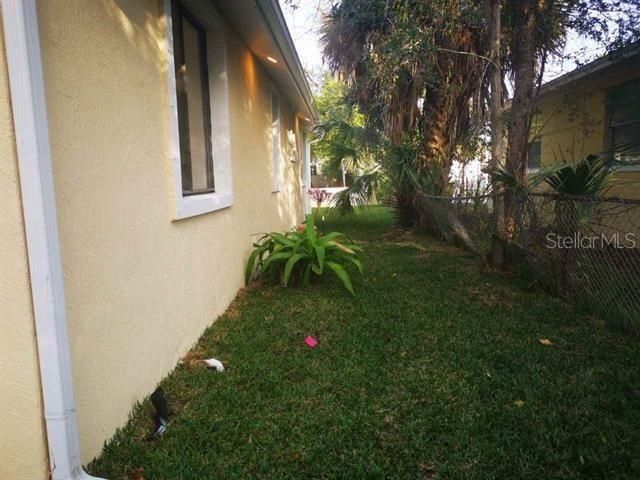 For Rent: $2,800 (3 beds, 2 baths, 1173 Square Feet)