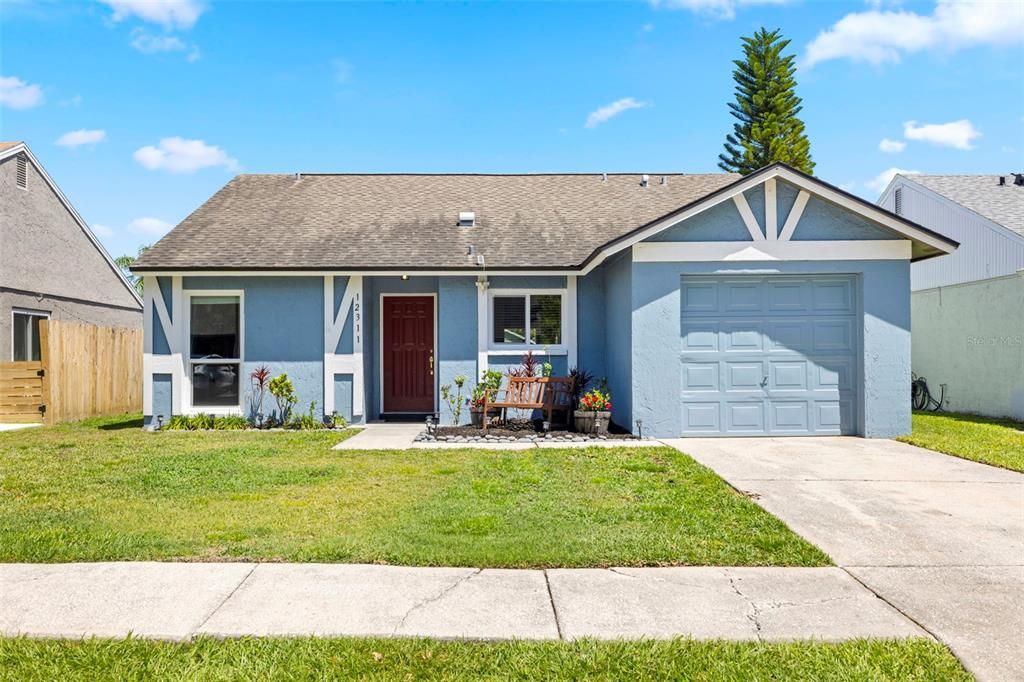 最近售出: $379,900 (3 贝兹, 2 浴室, 1100 平方英尺)