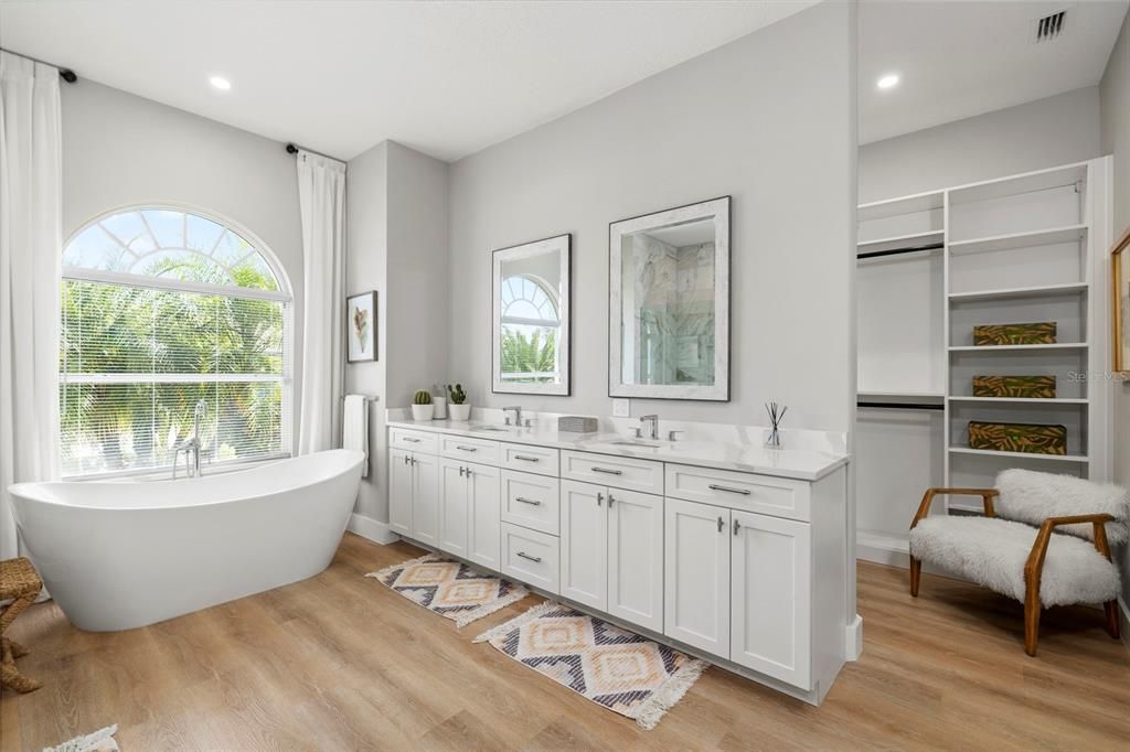 For Sale: $1,260,000 (5 beds, 5 baths, 3514 Square Feet)